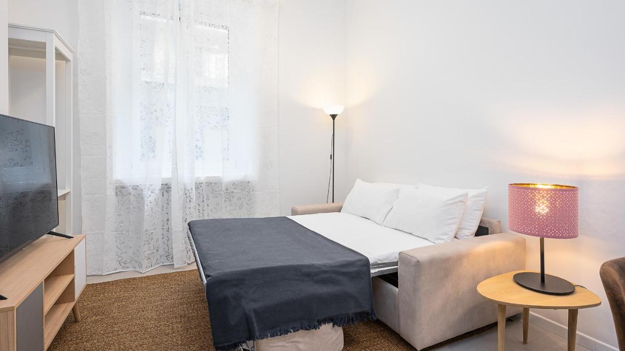 ميلان Classbnb - Due Moderni Appartamenti A 1Km Dall'Arco Della Pace المظهر الخارجي الصورة